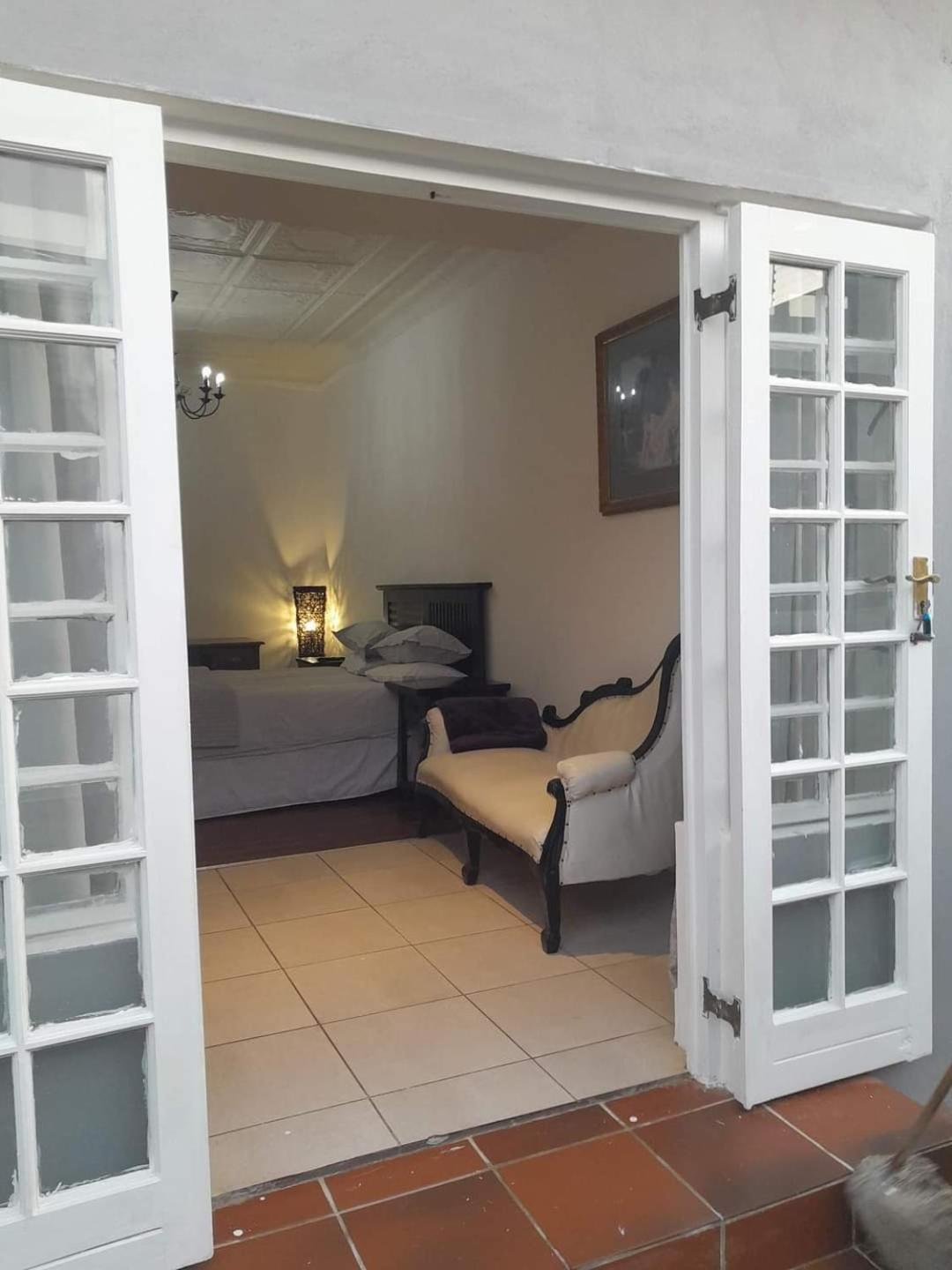 The Cradle'S Rest Guest House Krugersdorp Kültér fotó